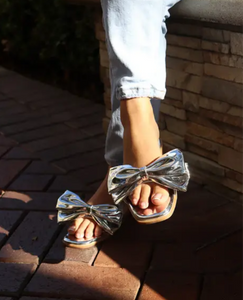 "Amel" Metallic Gold/Silver Big Bow Slides