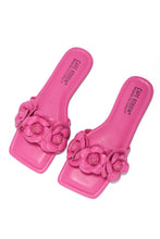Load image into Gallery viewer, &quot;Luvu&quot; 3d floral flat sandals